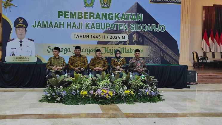 Kloter 83,84,85,86 Jamaah Haji Kabupaten Sidoarjo Di Berangkatkan Oleh Plt Bupati H Subandi