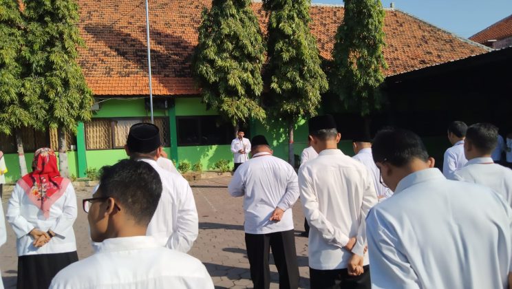 Apel Senin Pagi, Pembina Apel Kasi PHU : Alhamdulillah Pemberangkatan Haji Kabupaten Sidoarjo Sudah Selesai