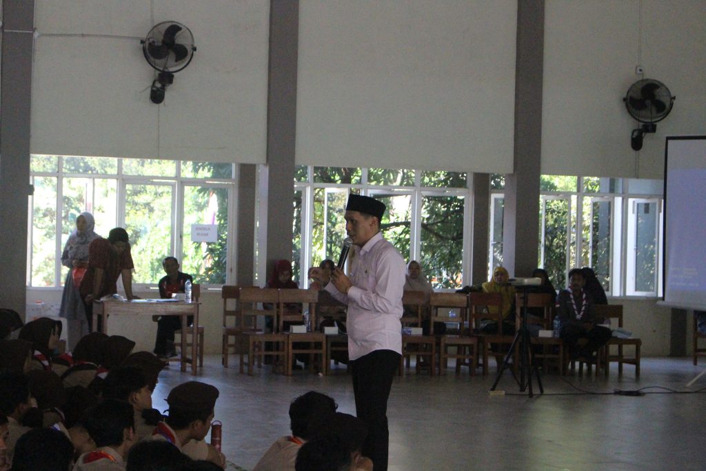 Pemaparan tentang P5PPRA oleh Waka Kurikulum MAN Sidoarjo