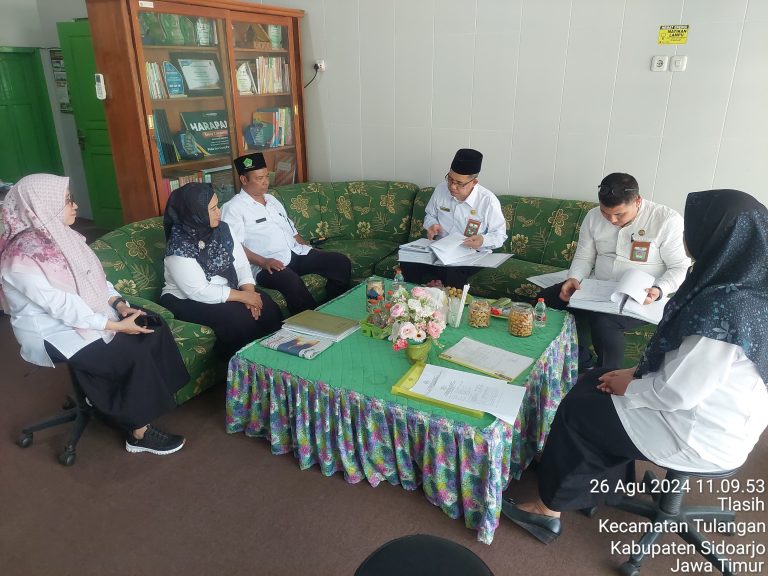 Monitoring dan Evaluasi BOS dan BOP di MTs Negeri 4 Sidoarjo