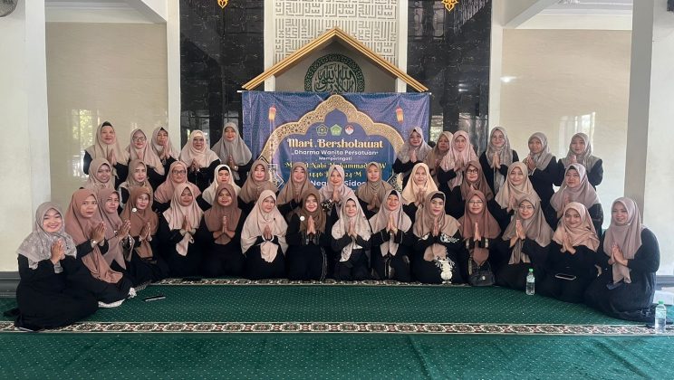 Rayakan Maulid Nabi Muhammad SAW DWP MTsN 1 Sidoarjo Menggelar Kajian Keagamaan