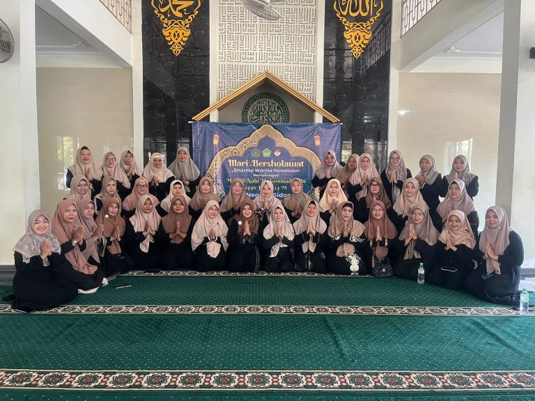 Rayakan Maulid Nabi Muhammad SAW DWP MTsN 1 Sidoarjo Menggelar Kajian Keagamaan