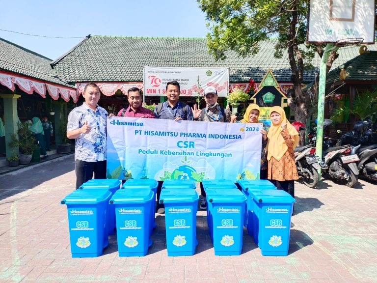 Menuju Madrasah Adiwiyata, MIN 1 Sidoarjo Gelar Workshop Bersama PT. Hisamitsu