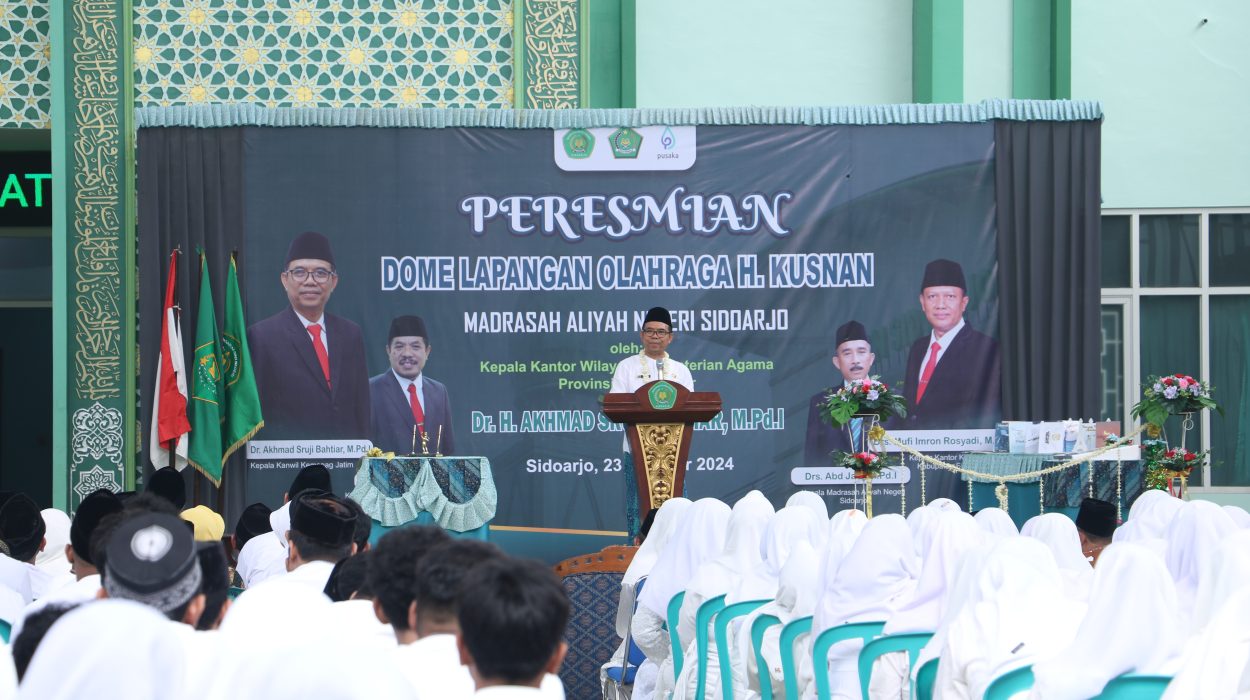 Peresmian Dome Lapangan Olahraga oleh Kakanwil Kemenag Jawa Timur, Dr. Akhmad Sruji Bahtiar, M.Pd.I.