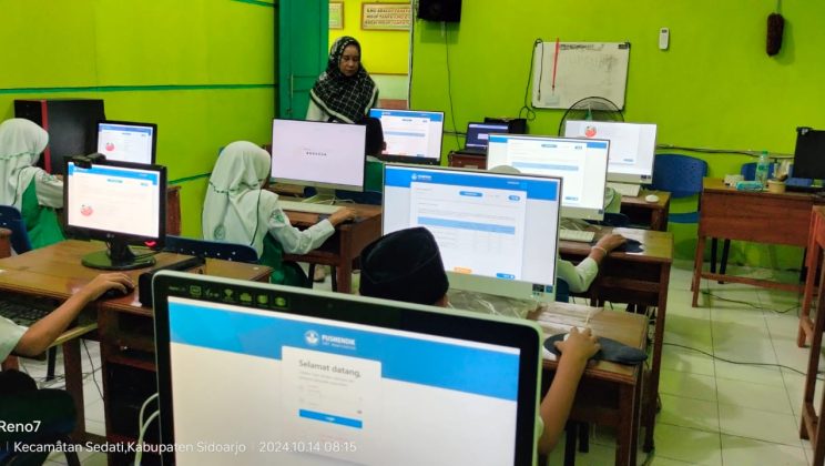 Gladi Bersih ANBK di MIN 2 Sidoarjo Berlangsung Sukses