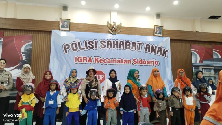 Polisi Sahabat Anak: 800 Anak RA Sidoarjo Dikenalkan dengan Tugas Kepolisian