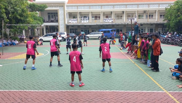 MTsN 1 Sidoarjo Sukses, Raih Juara Umum Pada PORSENI  2024 Tingkat