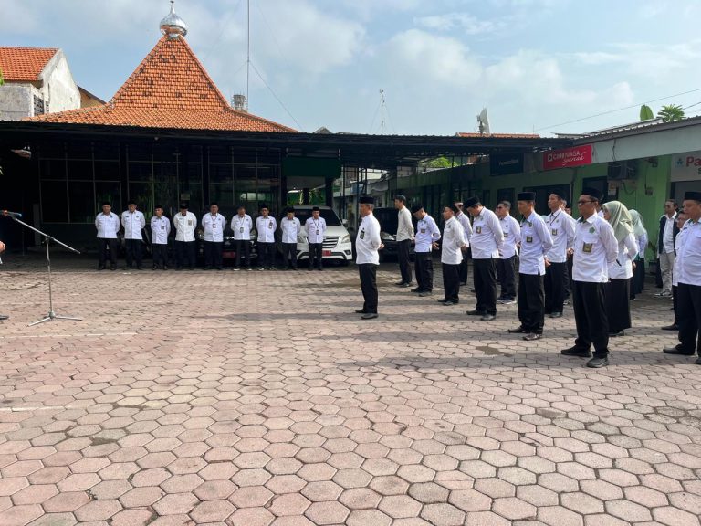 Pembina Apel Kemenag Sidoarjo: ASN Dukung Program Moderasi Beragama dan Tingkatkan Kompetensi dalam Pelayanan