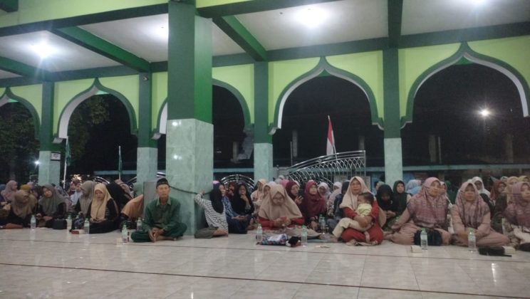 Kepala Seksi PD Pontren Kemenag Sidoarjo Beri Motivasi Guru TPQ Kecamatan Taman untuk Rampungkan EMIS