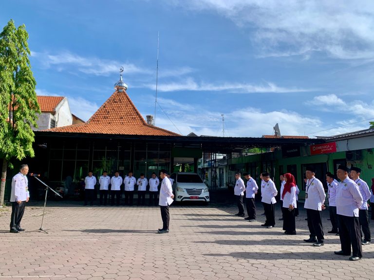 Apel Senin Pagi Kemenag Sidoarjo: Refleksi 2024 dan Semangat Baru 2025