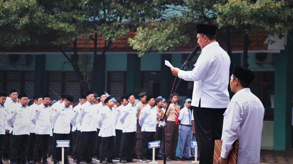 Amanat dari Drs. Mufi Imron Rosyadi, M.E.I., pada Upacara Peringatan HAB Kementerian Agama ke-79