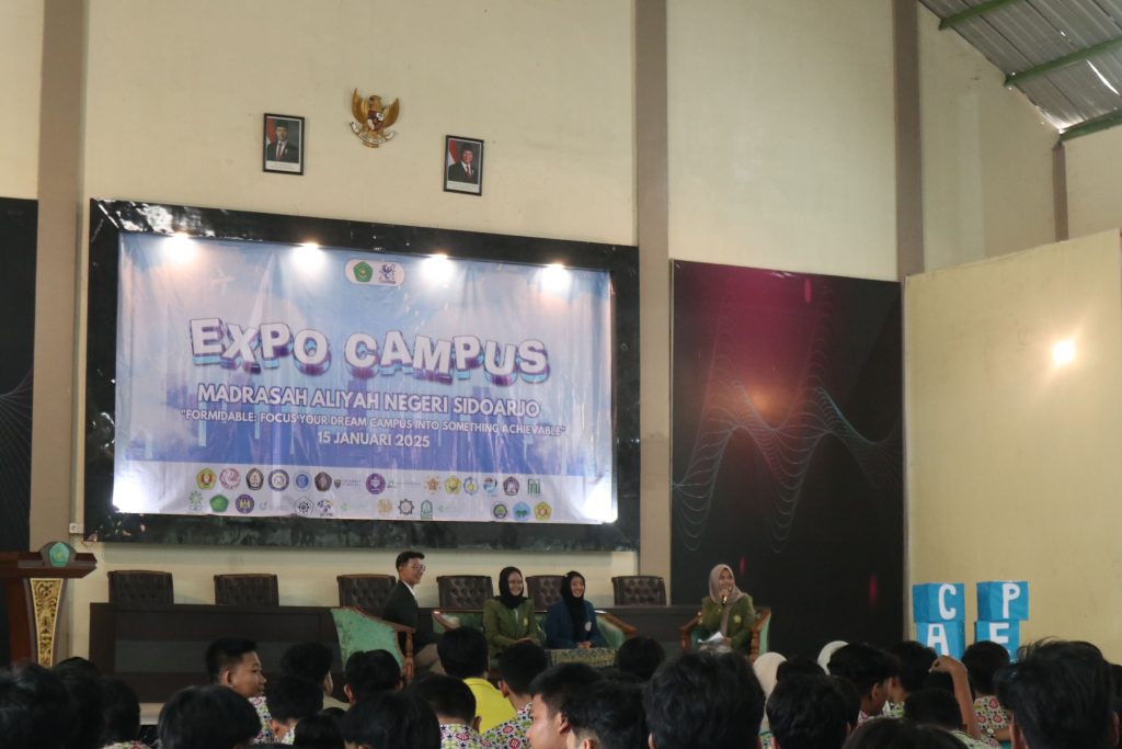 Talkshow Masuk PTN oleh Alumni Angkatan 45 MAN Sidoarjo