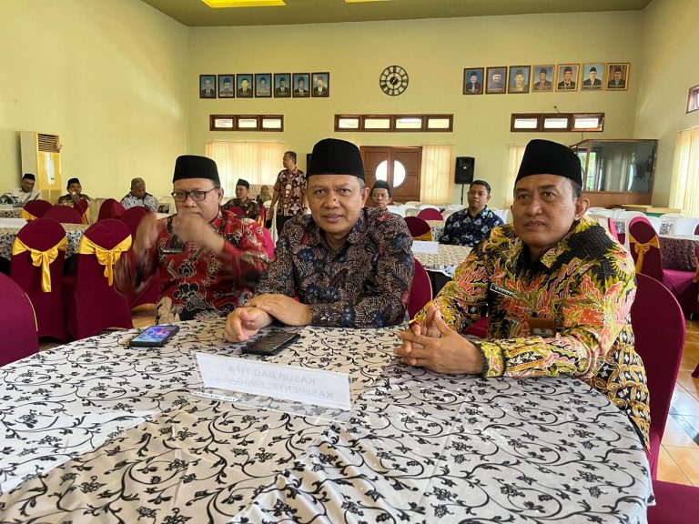 Arahan Wamenag dan KaKanwil Kemenag Jatim dalam Acara Khotmil Al-Quran Serentak: Memperkuat Moral Bangsa dan Toleransi Beragama