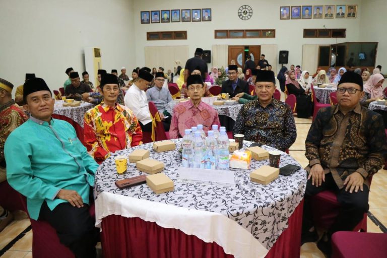 Resepsi dan Malam Tasyakuran Dalam Rangka Memperingati Hari Amal Bhakti Ke-79 Kementerian Agama RI