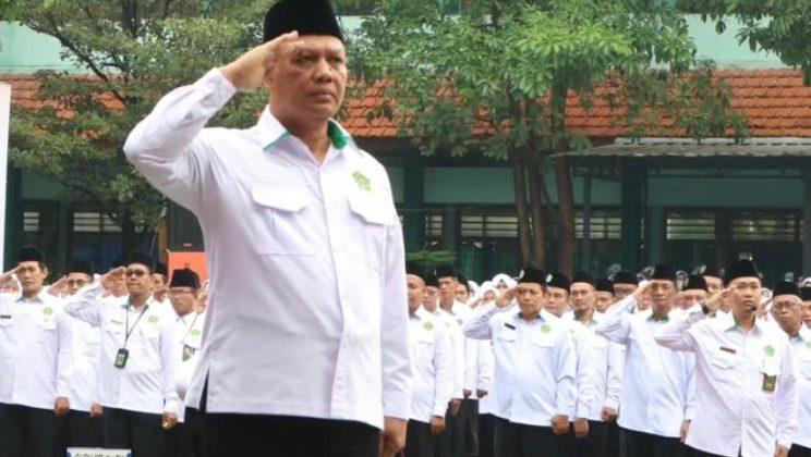 Upacara Peringatan Hari Amal Bhakti ke-79 Kementerian Agama RI di Kementerian Agama Kabupaten Sidoarjo