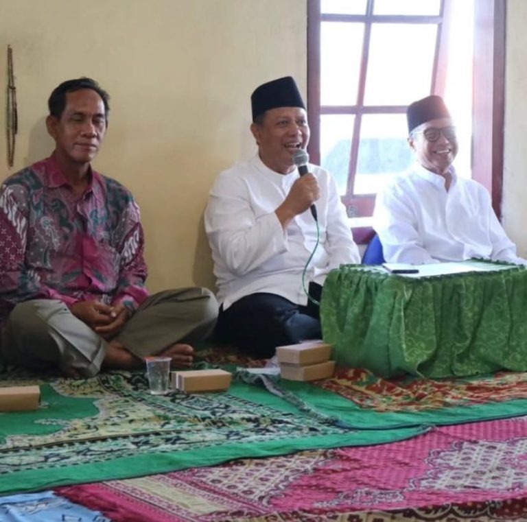 Kepala Kankemenag Sidoarjo Berikan Materi Kebijakan Pemerintah dalam Penyelenggaraan Ibadah Haji 1446 H