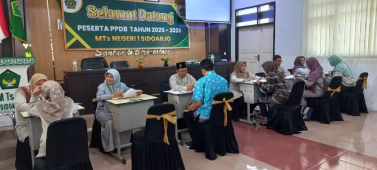 SPMB MTsN 1 Sidoarjo: Verifikasi Berkas Jalur Reguler Berlangsung Lancar, 545 Pendaftar Ikuti Proses Seleksi