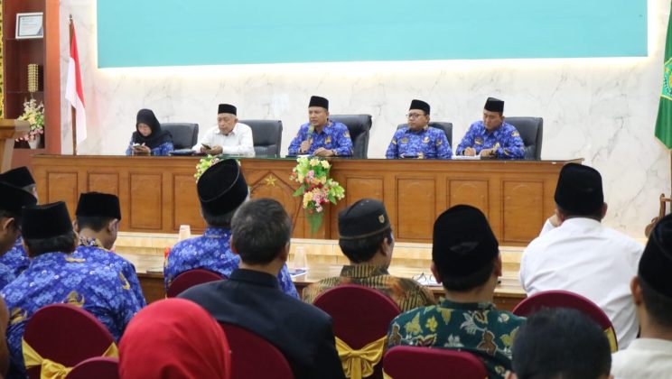 “Pelunasan Biaya Haji 1446 H, Kemenag Kabupaten Sidoarjo Duduk Bersama Dinas Kesehatan dan Kelompok Bimbingan Haji dan Umroh”