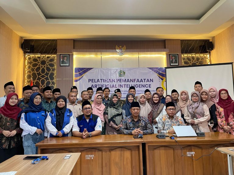 Kemenag Sidoarjo Gelar Pelatihan AI untuk Optimalisasi Media Sosial KUA dan Madrasah