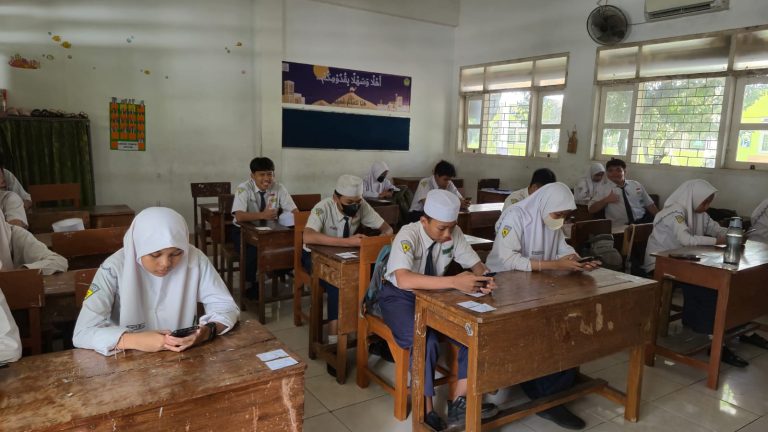 MTs Negeri 1 Sidoarjo Siap Menghadapi Tantangan dengan UMBK
