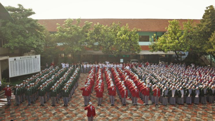 Upacara Peringatan Hari Kebangkitan Nasional 2025 di MAN Sidoarjo