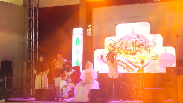 Penampilan Drama pada puncak acara Amerta Fest 2025