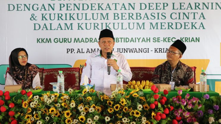 Bimtek Kurikulum Cinta dan Deep Learning: Upaya Meningkatkan Kualitas Pendidikan Madrasah di Krian