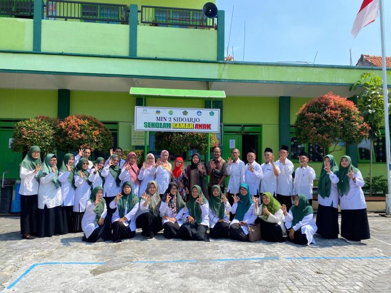 MIN 2 Sidoarjo Gencarkan Program Adiwiyata, Gandeng DLHK Wujudkan Sekolah Ramah Lingkungan