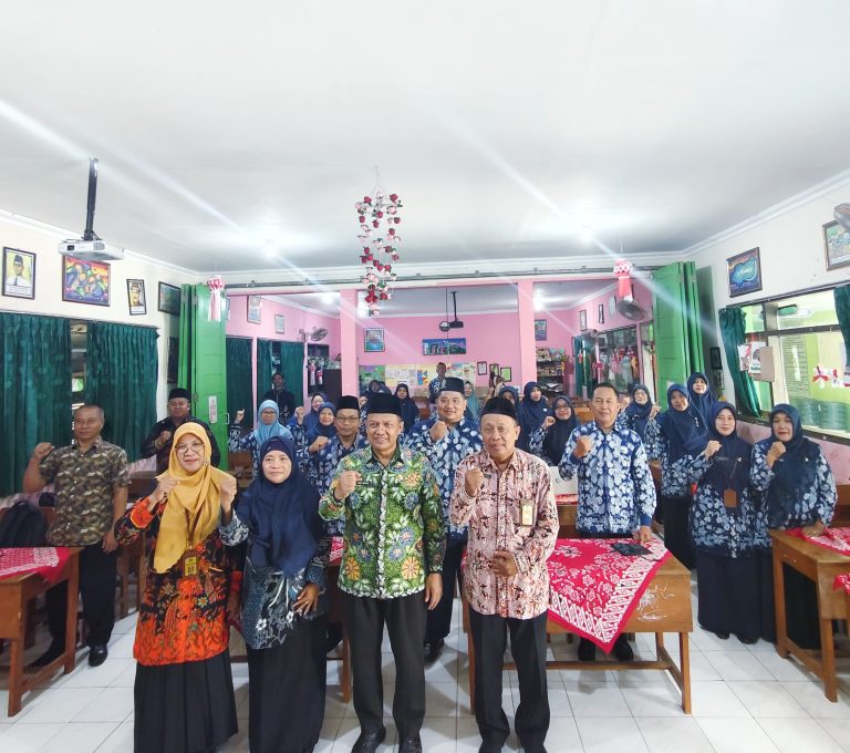 Kepala Kemenag Sidorjo Dukung Penuh Bimtek MIN 1 Sidoarjo: Peningkatan Kualitas Pendidikan Madrasah Jadi Prioritas