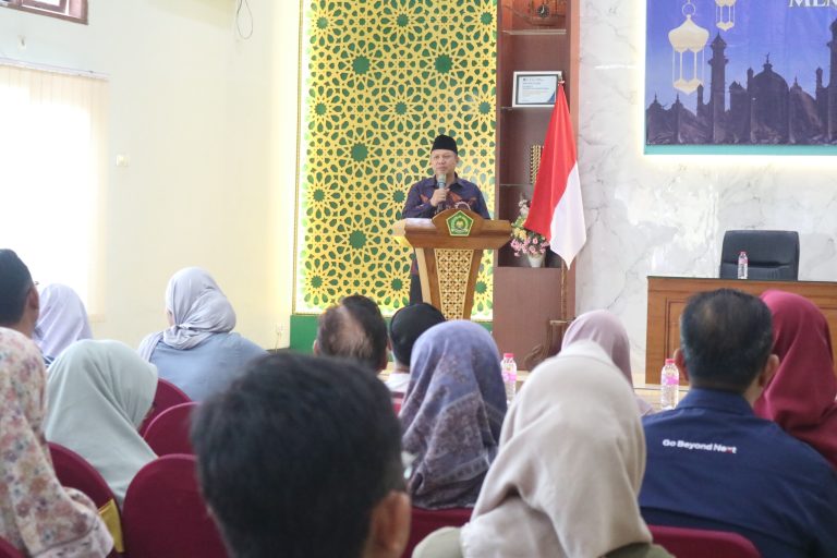 Sapa Jamaah Haji Waiting List, Kemenag Sidoarjo dan Pegadaian Gelar Pembekalan “Sajadah Wali”