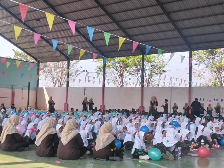 Kolaborasi Lintas Sektor untuk Wujudkan Siswa RAMAH ( Riang, Aktif, Mandiri, Adab, Hebat ) di MI Progresif Bumi Sholawat Tulangan Sidoarjo