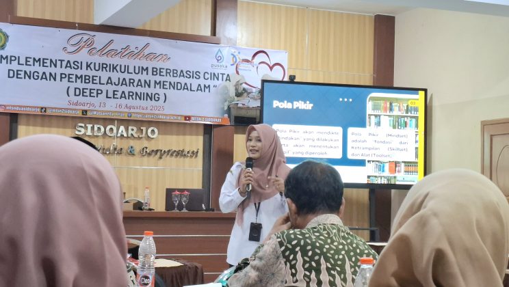 Belajar dari Hati, Berpikir Mendalam: MTsN 2 Sidoarjo Belajar Kurikulum Berbasis Cinta (Deep Learning)
