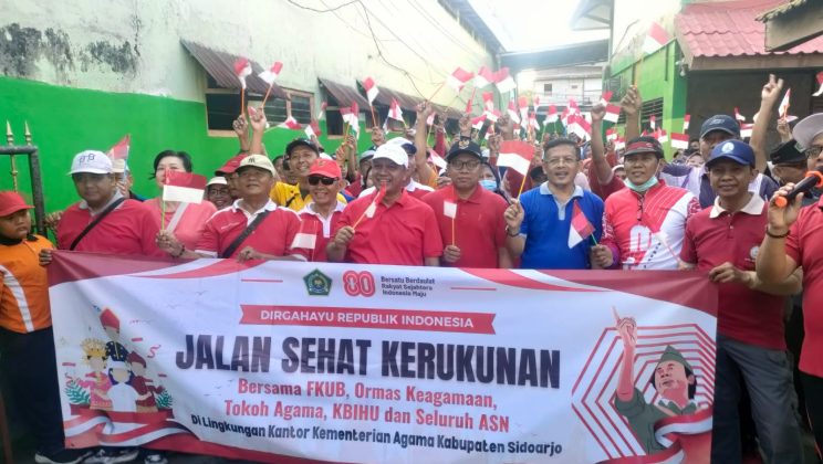 Jalan Sehat Kerukunan bersama FKUB, Ormas Keagamaan, KBIHU dan ASN di Lingkungan Kementerian Agama Sidoarjo