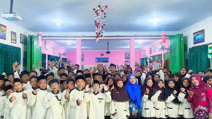 Ludruk Goes To School: MIN 1 Sidoarjo Ajak Peserta Didik Lestarikan Budaya Melalui Seni Tradisional
