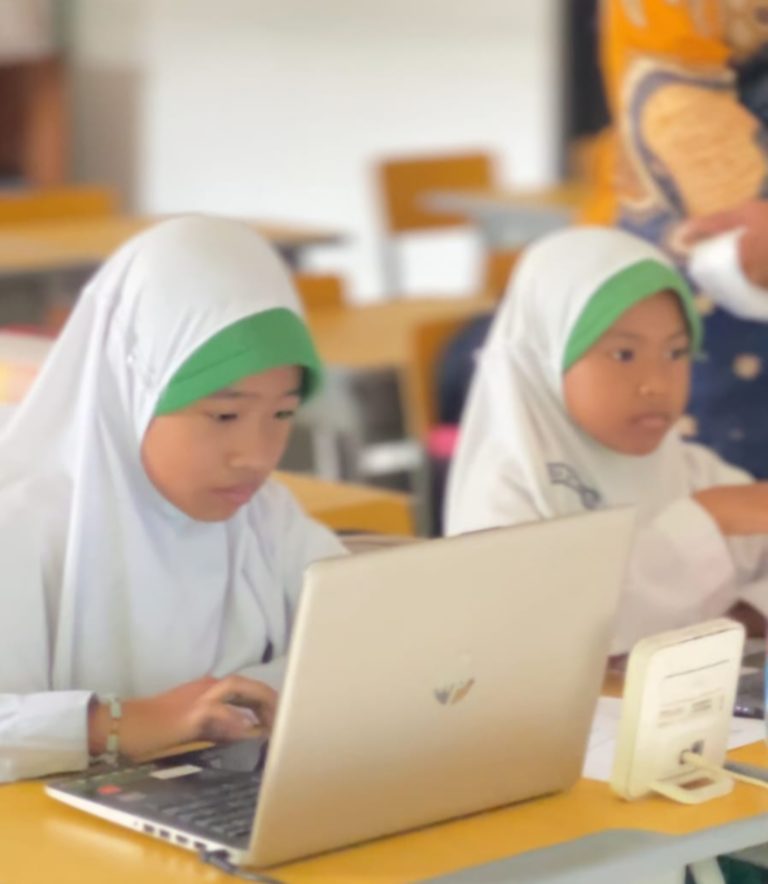 OMI 2025 di MTsN 2 Sidoarjo, Ajang Pencetak Generasi Unggul Berlangsung Pagi Hingga Sore