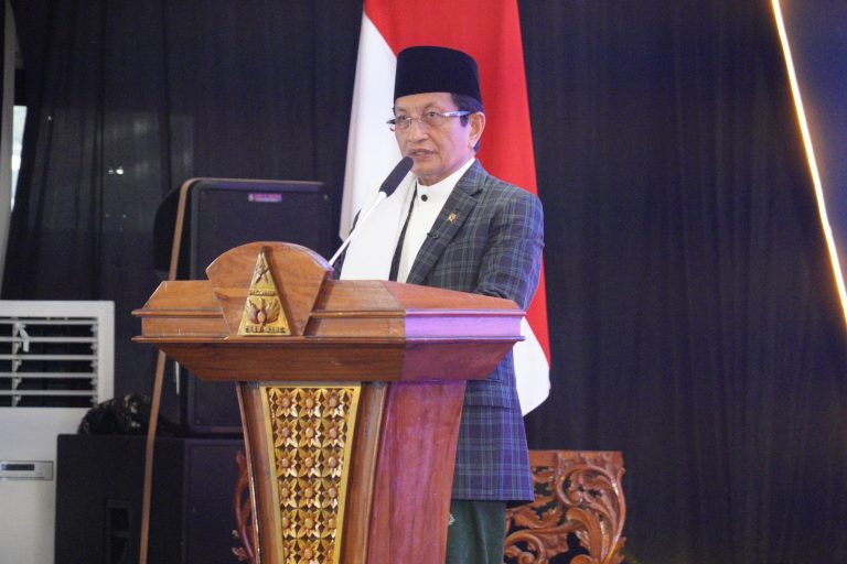 Buka Hari Santri 2025, Menag Ungkap Rencana Eselon I Khusus Urus Pesantren