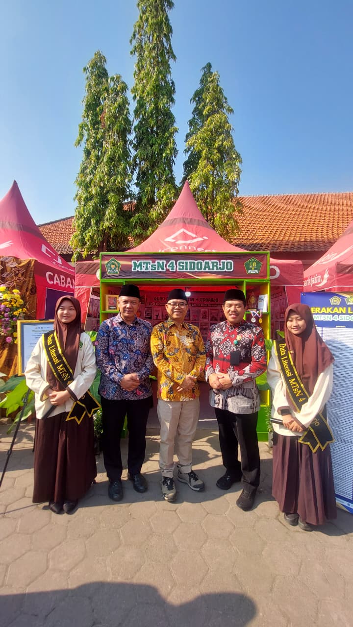 MTsN 4 Sidoarjo Mendapat Kehormatan Dikunjungi Kepala Kemenag di Ajang Anugerah GTK 2025