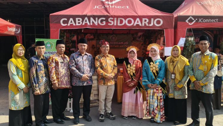 Kreatif dan Ramah Lingkungan! MIN 2 Sidoarjo Pamerkan Karya Daur Ulang di Pameran Pendidikan Kemenag