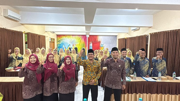 Jaga Kualitas Pembelajaran Qur’an, MTsN 2 Sidoarjo Gelar Upgrading Kompetensi Guru BTQ Bersama Ahli Tartil