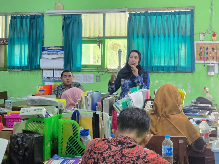 Menyongsong Masa Depan Gemilang : Motivasi, Evaluasi Bulanan dan Strategi MTsN 4 Sidoarjo