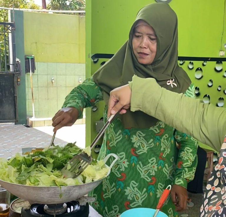 Masak, Belajar, dan Bersinergi — DWP MIN 2 Sidoarjo Gaungkan Gaya Hidup Sehat di Madrasah