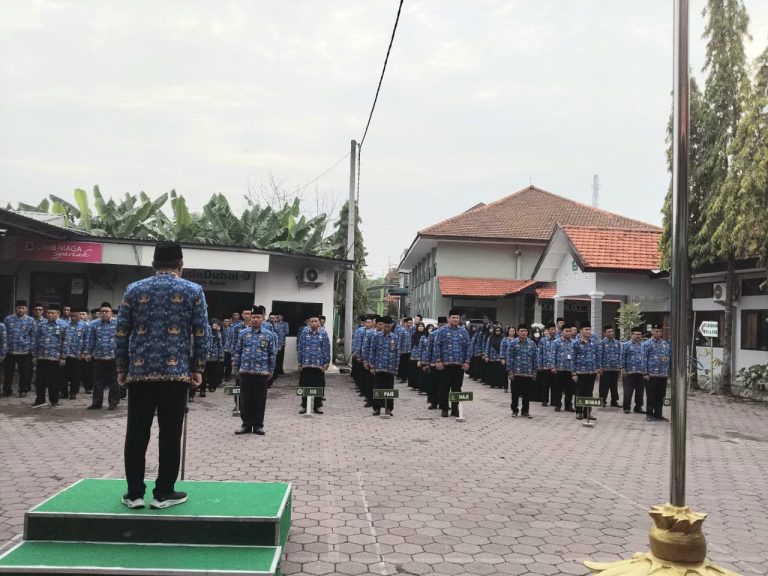 Kemenag Sidoarjo Gelar Upacara Hari Pahlawan 2025: Kobarkan Semangat Nasionalisme ASN