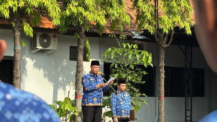 Kepala Kankemenag Sidoarjo Tegaskan Sikap KORPRI SIAGA pada Upacara HUT KORPRI ke-54