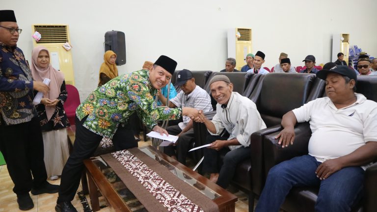 Peringati HAB ke-80, Kemenag Sidoarjo Gelar Bakti Sosial bagi Penyandang Disabilitas dan Tuna Netra