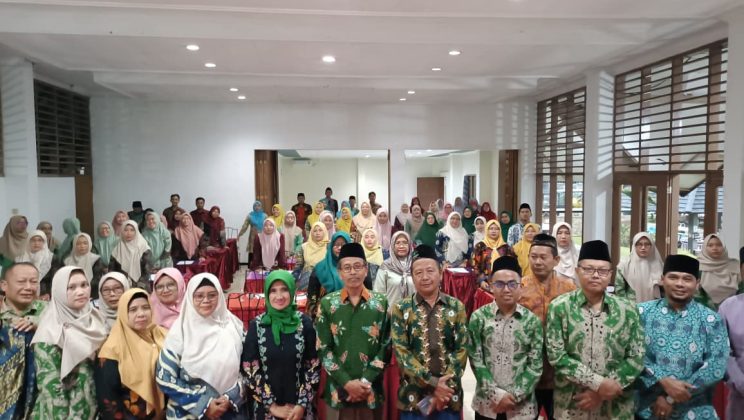 Workshop Peningkatan Mutu Pengelolaan Pembelajaran KKM MI Kecamatan Wonoayu