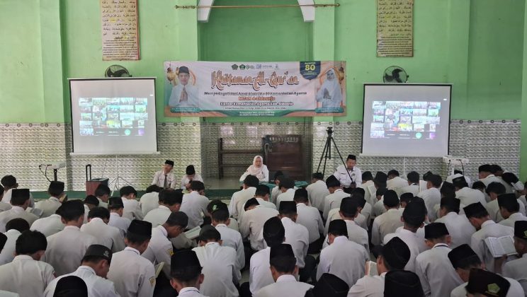 MTsN 4 Sidoarjo Ikuti Khotmil Qur’an Serentak 80 Majelis dalam Rangka HAB Kemenag
