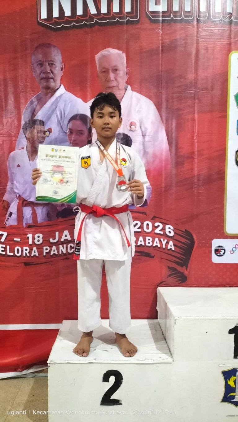 Siswa MTsN 4 Sidoarjo Raih Juara 2 Kejuaraan Provinsi Karate INKAI Jawa Timur 2026