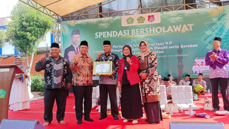 Sambut Ramadhan dengan Lingkungan Bersih dan Nyaman, PAIS Kemenag Sidoarjo Luncurkan Gerakan Bersih Masjid dan Penanaman Pohon Serentak
