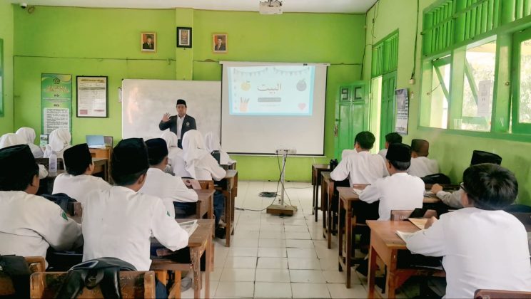 Langkah Nyata Calon Guru: Mahasiswa MBKM UINSA Mulai Tuntaskan Praktik Mengajar
