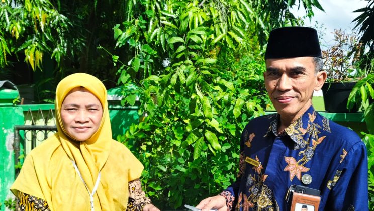 Rayakan Hari Bumi, Intip Rahasia MIN 1 Sidoarjo Jaga Ketahanan Pangan dari Tetesan AC di Lahan Terbatas
